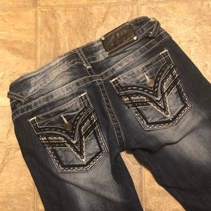WOMEN’S 28X33 VIGOSS BLUE JEANS